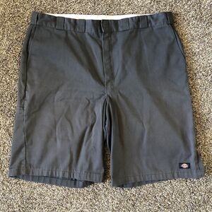 Dickies Grey Men's 13" Flat Front Loose Fit  Pocket Uniform‎ Work Shorts Size 44
